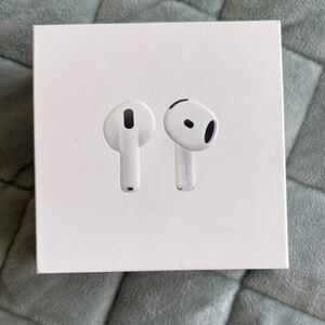 Apple AirPods 4 in Classic White NEVER USED!!!!